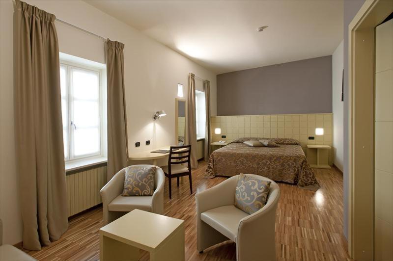 Albergo Badellino Bra Exterior photo