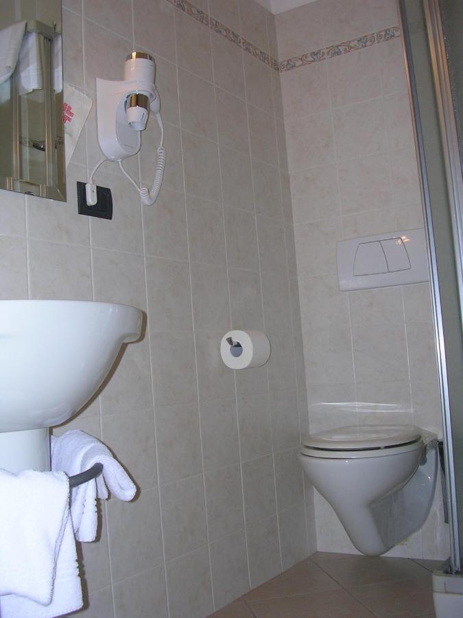 Albergo Badellino Bra Room photo